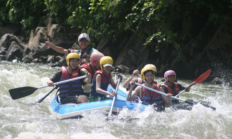 Conquer Kiulu River